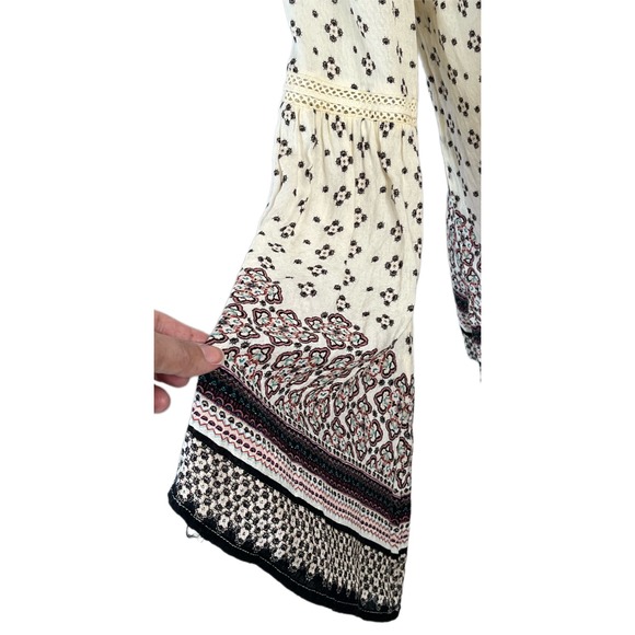 Aeropostale Cream Semi-Sheer Printed Boho Festival Loose Casual Top Size L - Picture 4 of 11